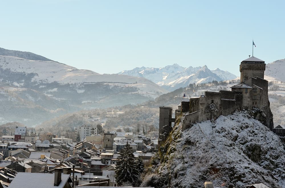 Les plus beaux châteaux des Pyrénées • Guide touristique du Chaourçois